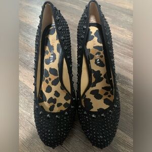 Gianni Bini black stud heels